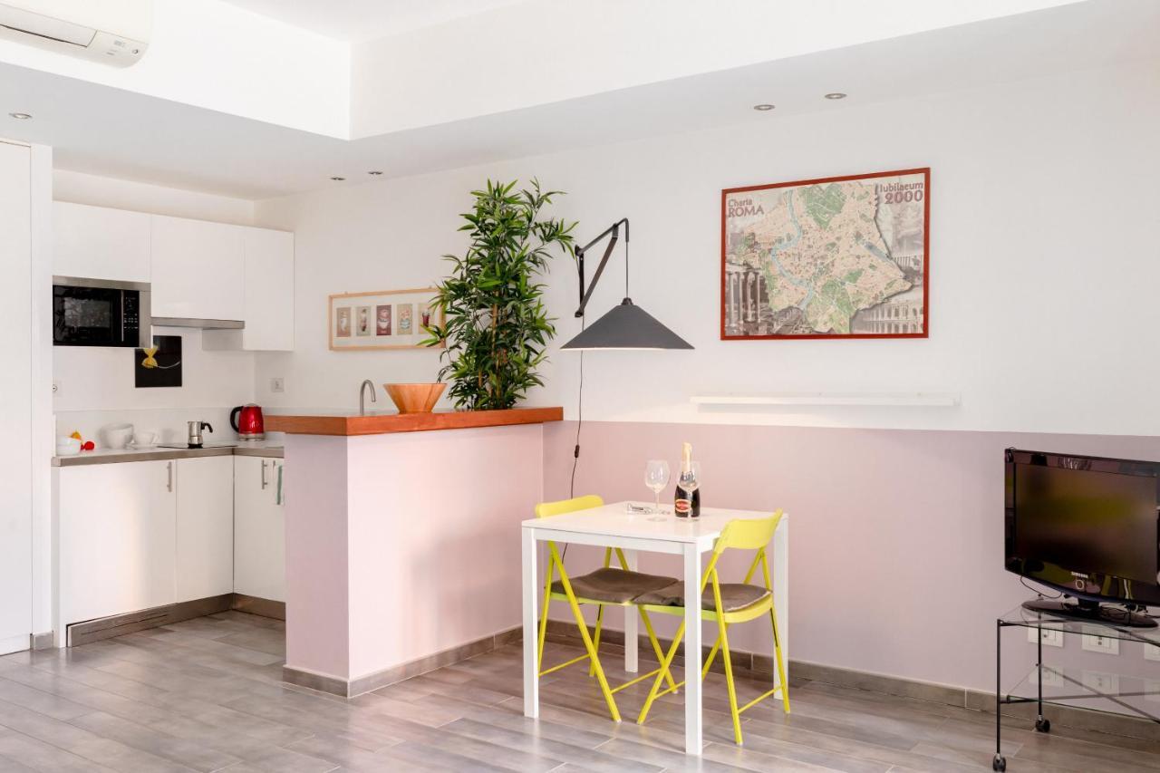 Rhome Accomodation ローマ エクステリア 写真